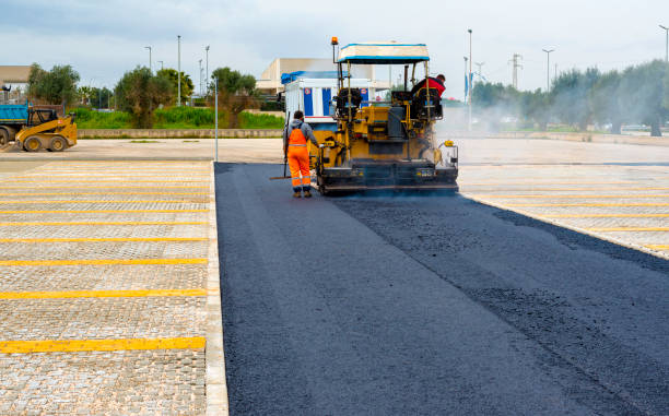 Best Driveway Paving Contractor  in Pickens, MS